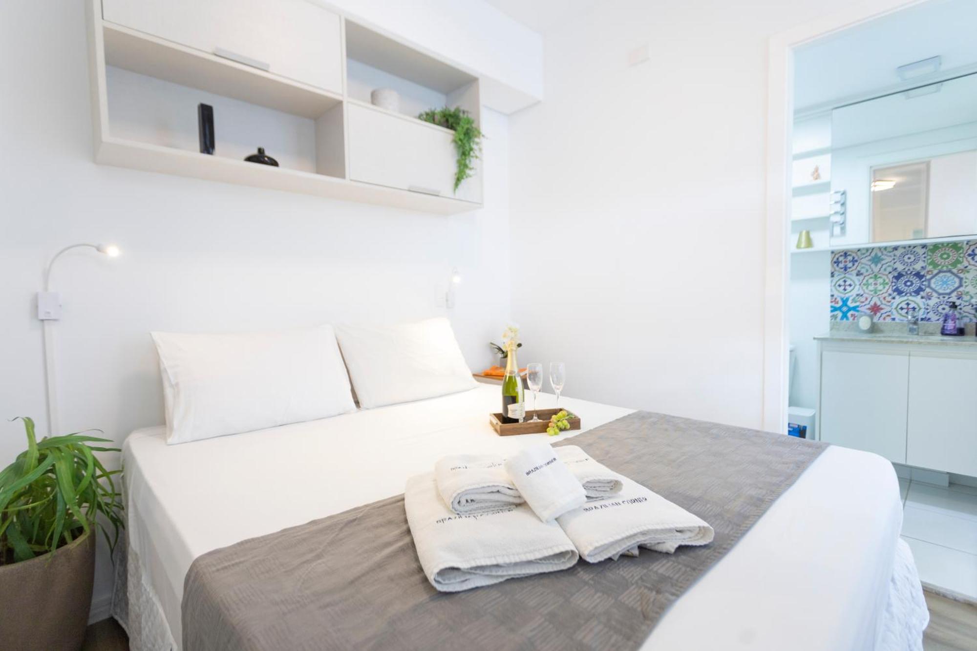 Na Bela Vista Com Piscina E Vaga De Garagem Apartamento *